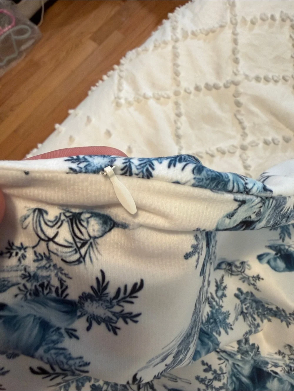 Set of Two Decorative Blue and White Toile Pillow Covers nwot